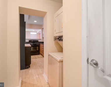 1123 W Lombard Street - Photo Thumbnail 21