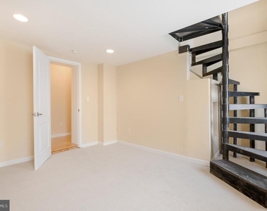 1123 W Lombard Street - Photo Thumbnail 29