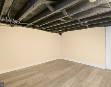 1123 W Lombard Street - Photo Thumbnail 36