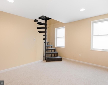 1123 W Lombard Street - Photo Thumbnail 30