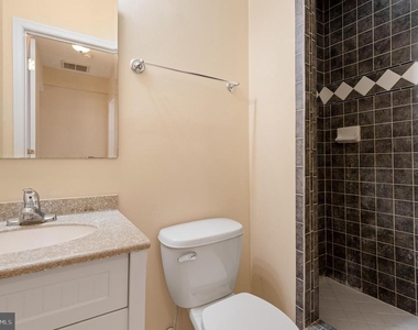 1123 W Lombard Street - Photo Thumbnail 26