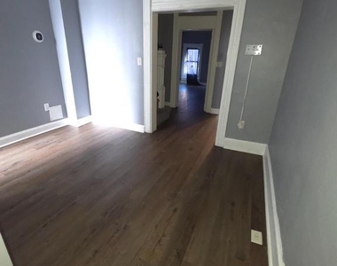 2617 E Preston Street - Photo Thumbnail 4