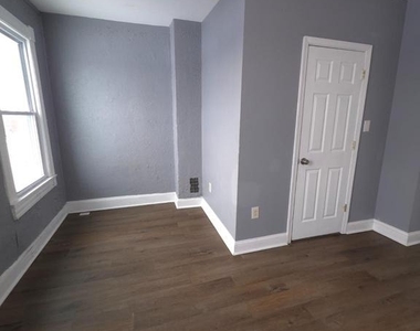 2617 E Preston Street - Photo Thumbnail 28