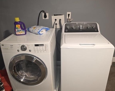 2617 E Preston Street - Photo Thumbnail 6