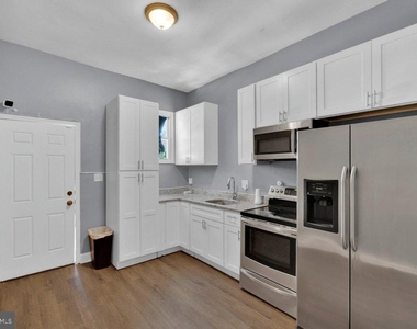 2617 E Preston Street - Photo Thumbnail 6