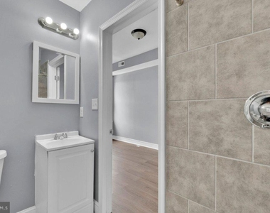 2617 E Preston Street - Photo Thumbnail 15