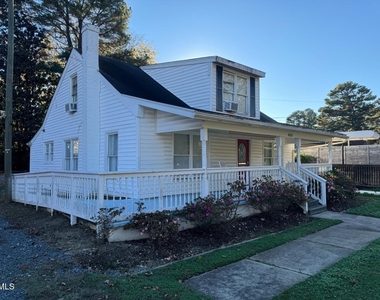 8551 Chapel Hill Road - Photo Thumbnail 20
