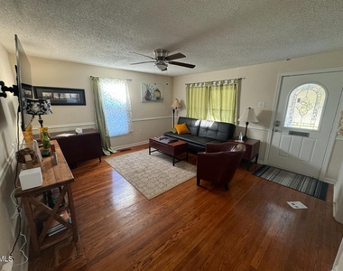 8551 Chapel Hill Road - Photo Thumbnail 4