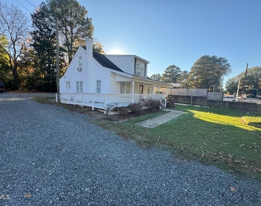 8551 Chapel Hill Road - Photo Thumbnail 19
