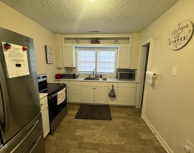 8551 Chapel Hill Road - Photo Thumbnail 1