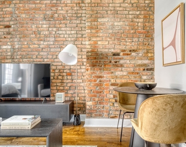 44 Avenue B - Photo Thumbnail 1