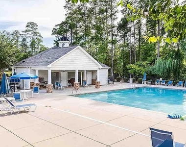 204 Plank Bridge Way - Photo Thumbnail 10