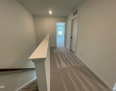 192 Lily Patch Lane - Photo Thumbnail 4