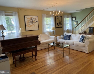 507 Webb Road - Photo Thumbnail 6