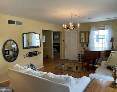 507 Webb Road - Photo Thumbnail 5