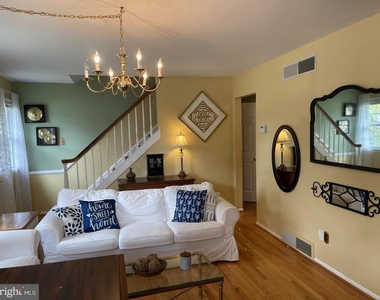 507 Webb Road - Photo Thumbnail 3