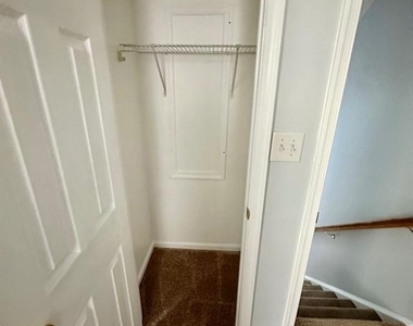 505 High Street - Photo Thumbnail 13