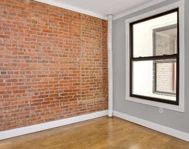 436 West 52nd Street - Photo Thumbnail 7