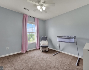 33 Brielle Way - Photo Thumbnail 17