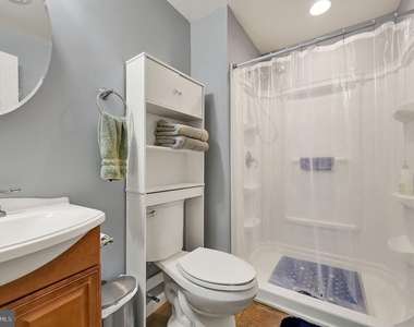 33 Brielle Way - Photo Thumbnail 20