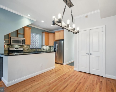 1832 Swann Street Nw - Photo Thumbnail 3