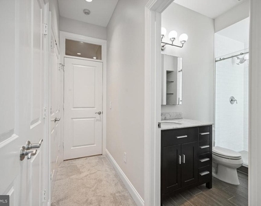 1832 Swann Street Nw - Photo Thumbnail 14
