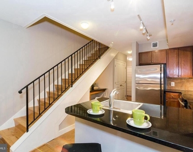 616 E Street Nw - Photo Thumbnail 10