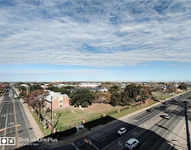 4361 S Congress Ave - Photo Thumbnail 19