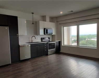 4361 S Congress Ave - Photo Thumbnail 24