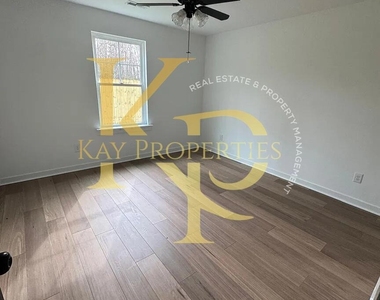 510 Crump Street - Photo Thumbnail 11