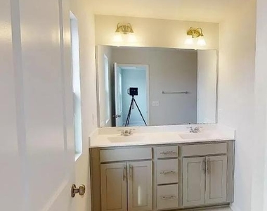 1253 Herb Garden Way - Photo Thumbnail 35
