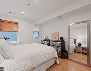 424 E Capitol Street Ne - Photo Thumbnail 17