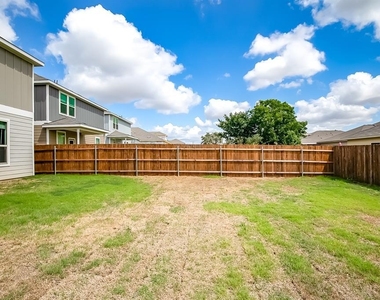 31 Pacific Loon St - Photo Thumbnail 29
