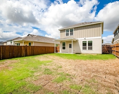 31 Pacific Loon St - Photo Thumbnail 28