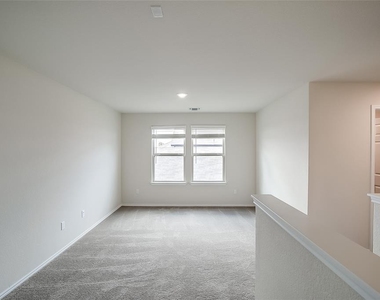 31 Pacific Loon St - Photo Thumbnail 15