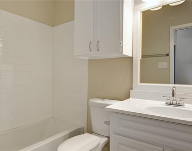 9507 Kempler Dr - Photo Thumbnail 6