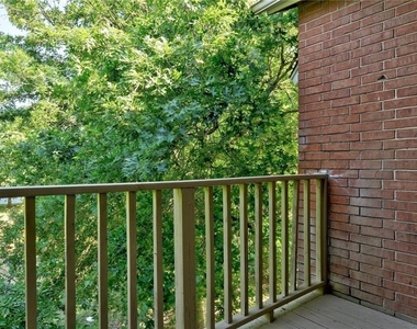 9507 Kempler Dr - Photo Thumbnail 8