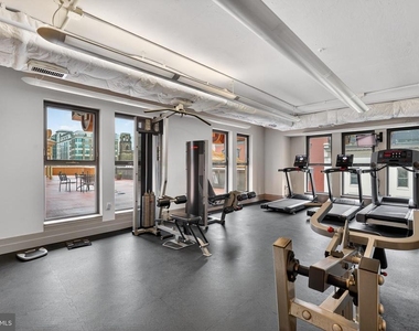 777 7th Street Nw - Photo Thumbnail 20