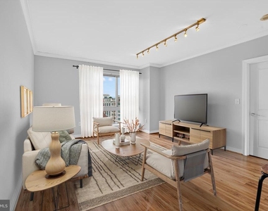 777 7th Street Nw - Photo Thumbnail 4
