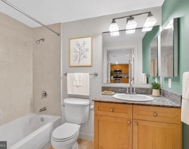 777 7th Street Nw - Photo Thumbnail 13
