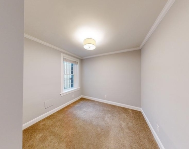 1724 21st Street Nw - Photo Thumbnail 9