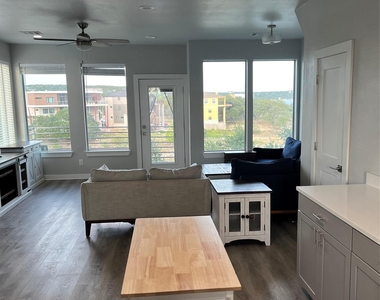 2301 Hancock Ave - Photo Thumbnail 16