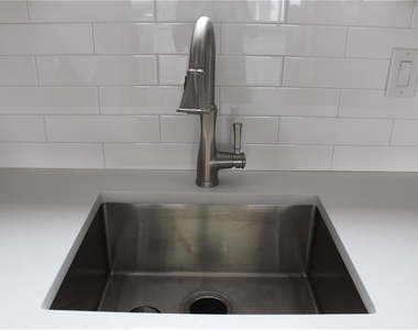 2301 Hancock Ave - Photo Thumbnail 4