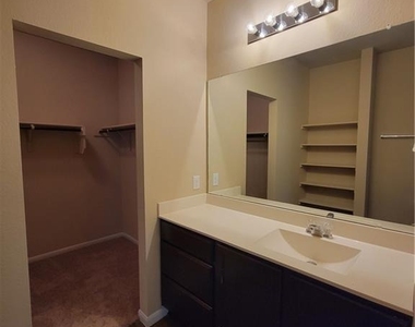 408 Luna Vista Dr - Photo Thumbnail 7