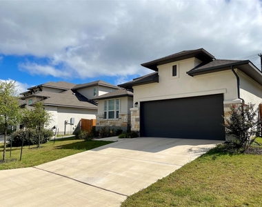 1546 Escarpment - Photo Thumbnail 2