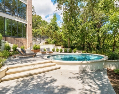 4500 River Wood Ct - Photo Thumbnail 34