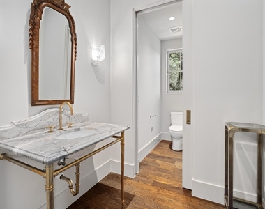 4500 River Wood Ct - Photo Thumbnail 25