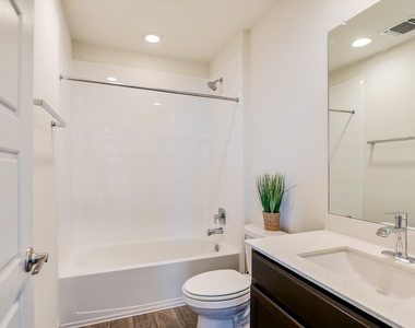 4701 Canongate Dr - Photo Thumbnail 16