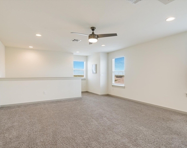 4701 Canongate Dr - Photo Thumbnail 8