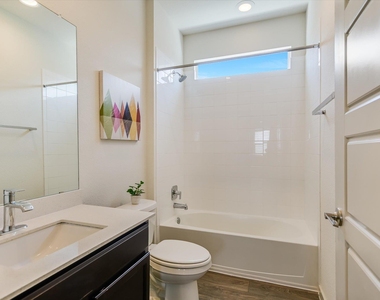 4701 Canongate Dr - Photo Thumbnail 13